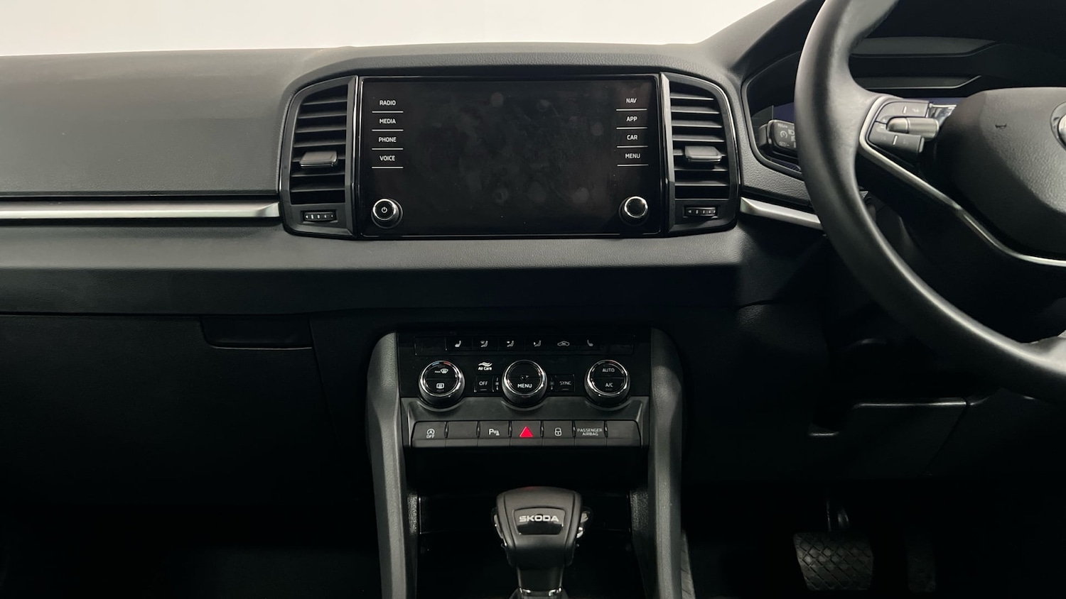 Used Skoda Karoq 2025 for sale - 77319903: Photo 13