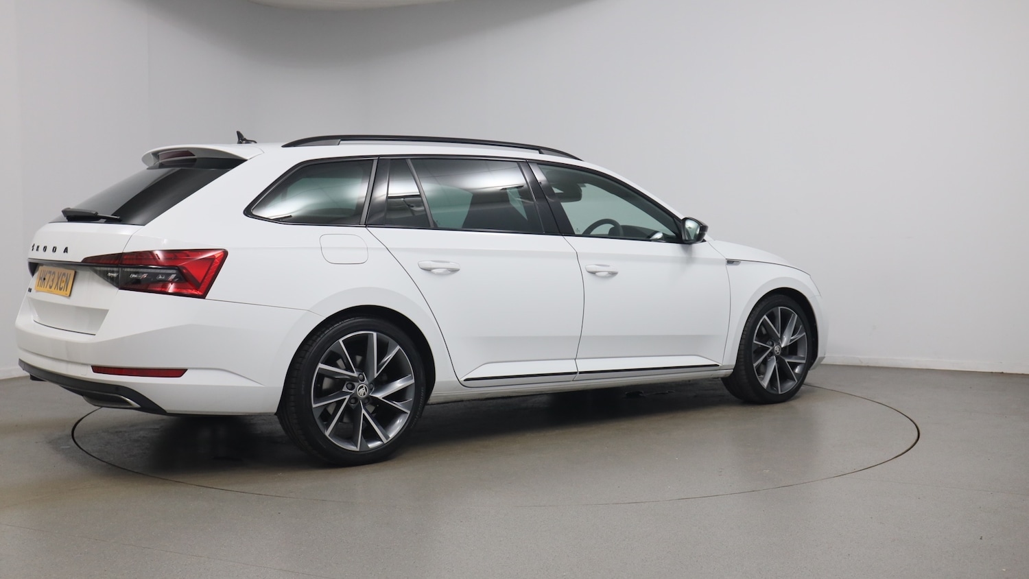 Used Skoda Superb 2023 for sale - 76676827: Photo 23