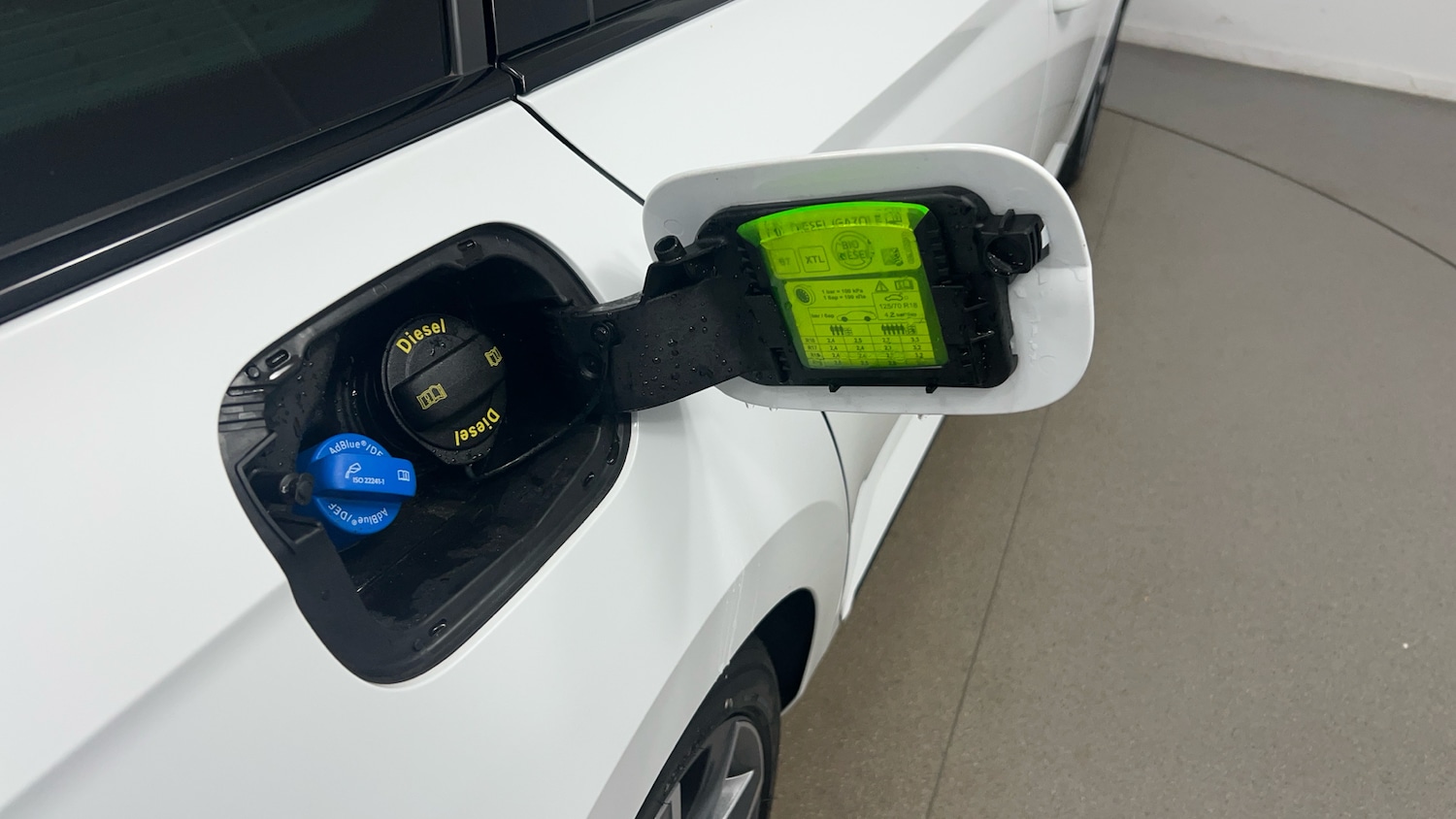 Used Skoda Superb 2023 for sale - 76676827: Photo 24