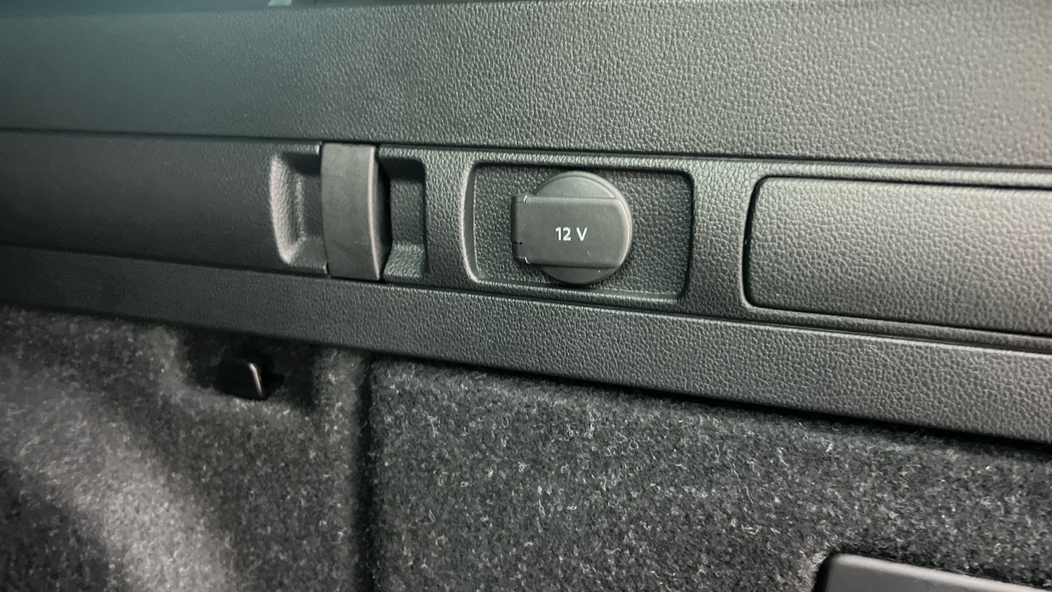 Used Skoda Superb 2023 for sale - 76676827: Photo 25