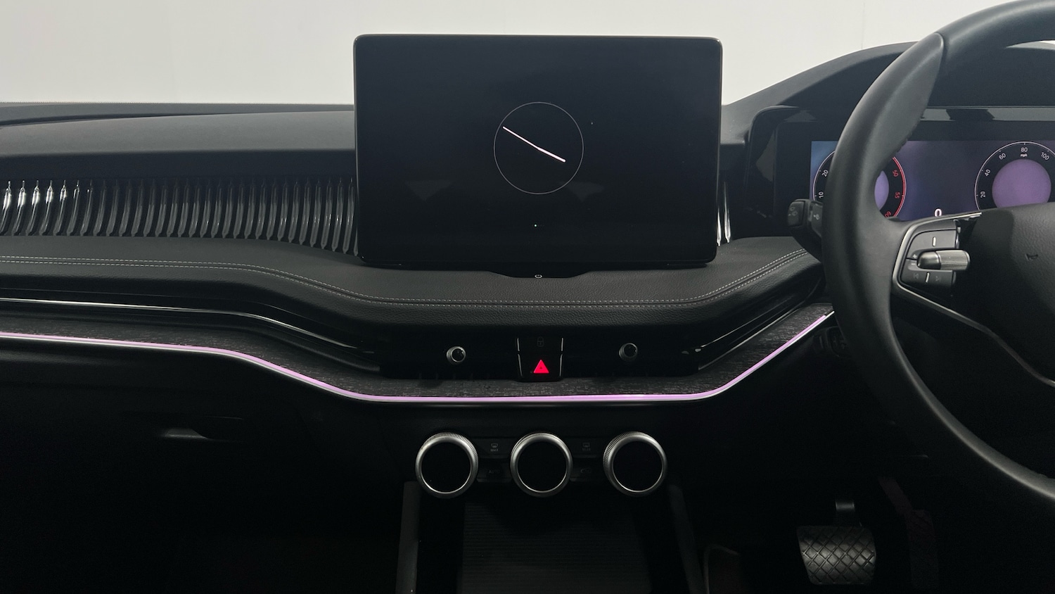 Used Skoda Superb 2024 for sale - 76699623: Photo 16