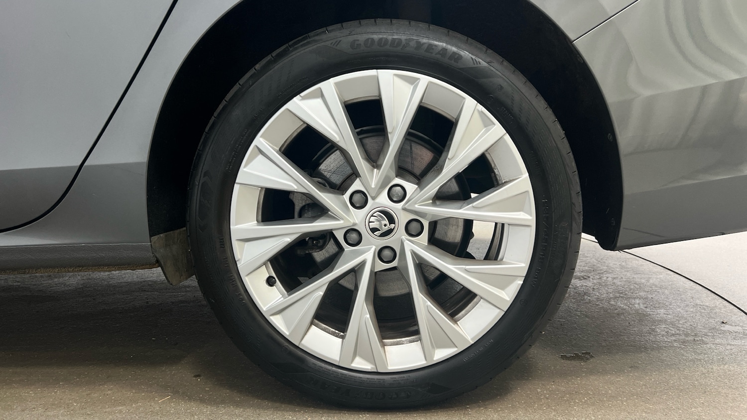 Used Skoda Superb 2024 for sale - 76699623: Photo 5