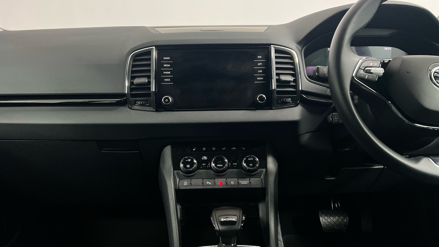 Used Skoda Karoq 2023 for sale - 76675621: Photo 16