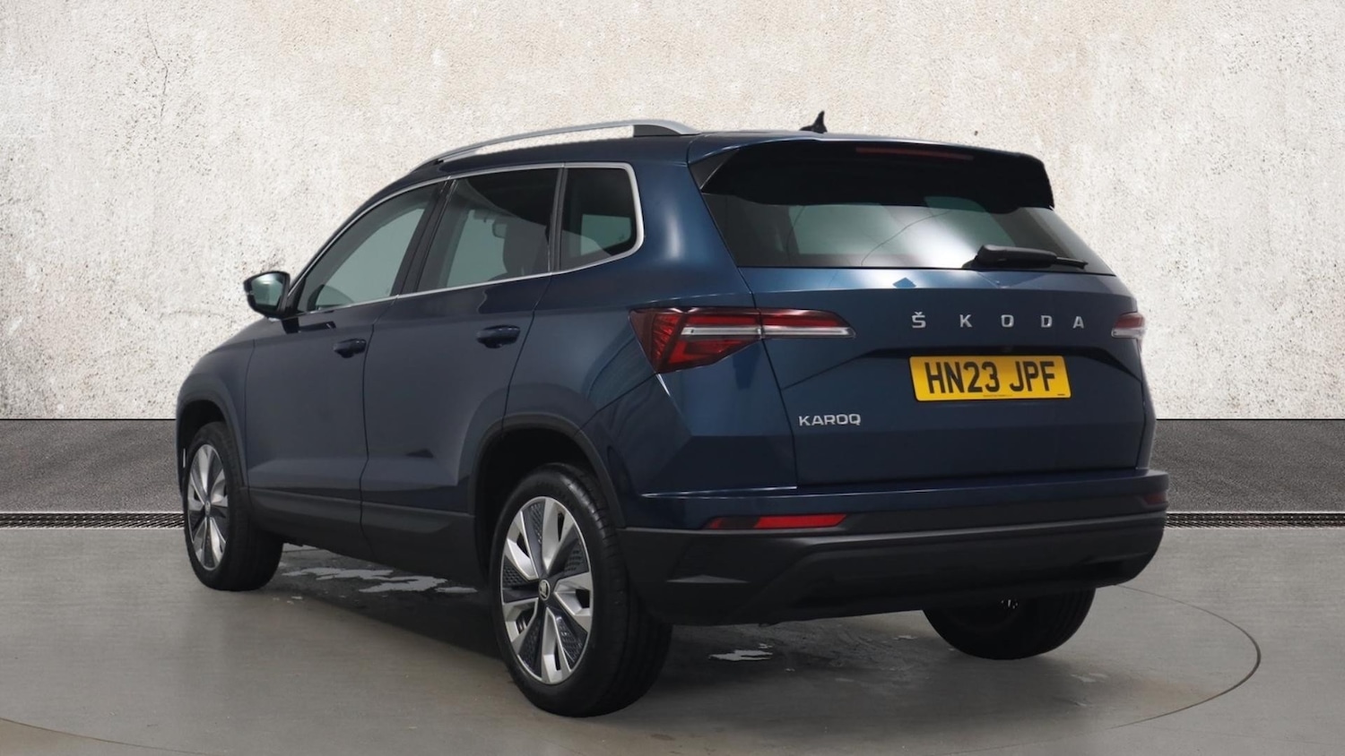 Used Skoda Karoq 2023 for sale - 76675621: Photo 3