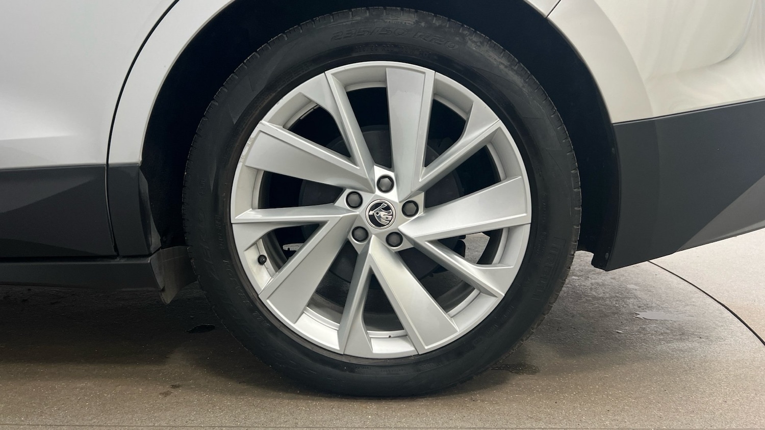 Used Skoda Enyaq 2021 for sale - 76963640: Photo 5