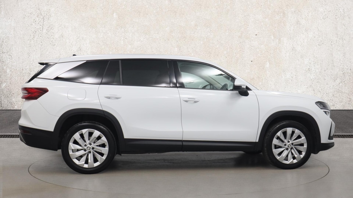 Used Skoda Kodiaq 2024 for sale - 76677635: Photo 4