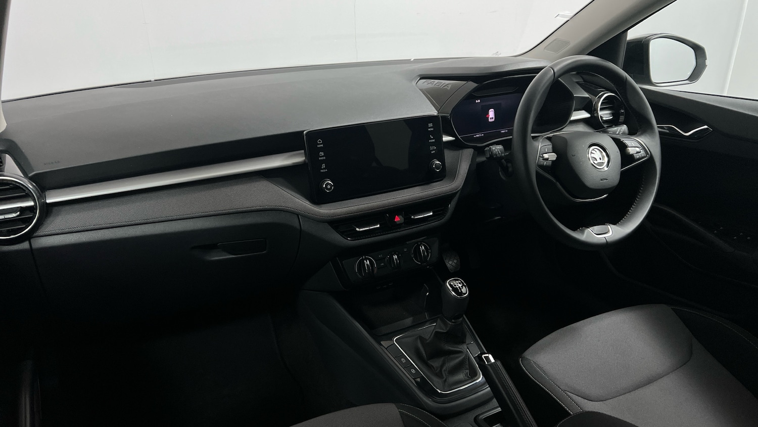 Used Skoda Fabia 2024 for sale - 77154591: Photo 2