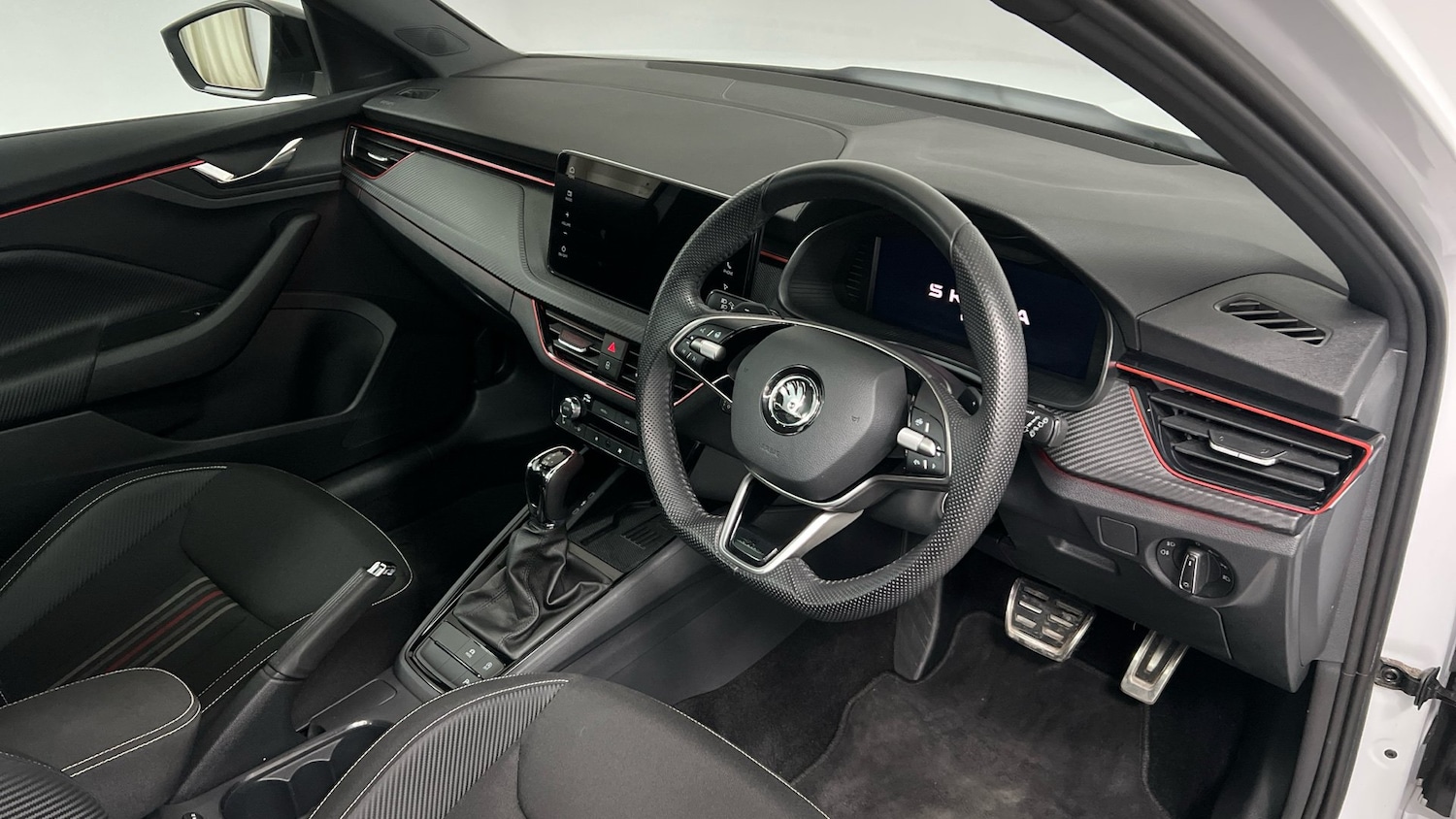 Used Skoda Kamiq 2025 for sale - 76681528: Photo 6