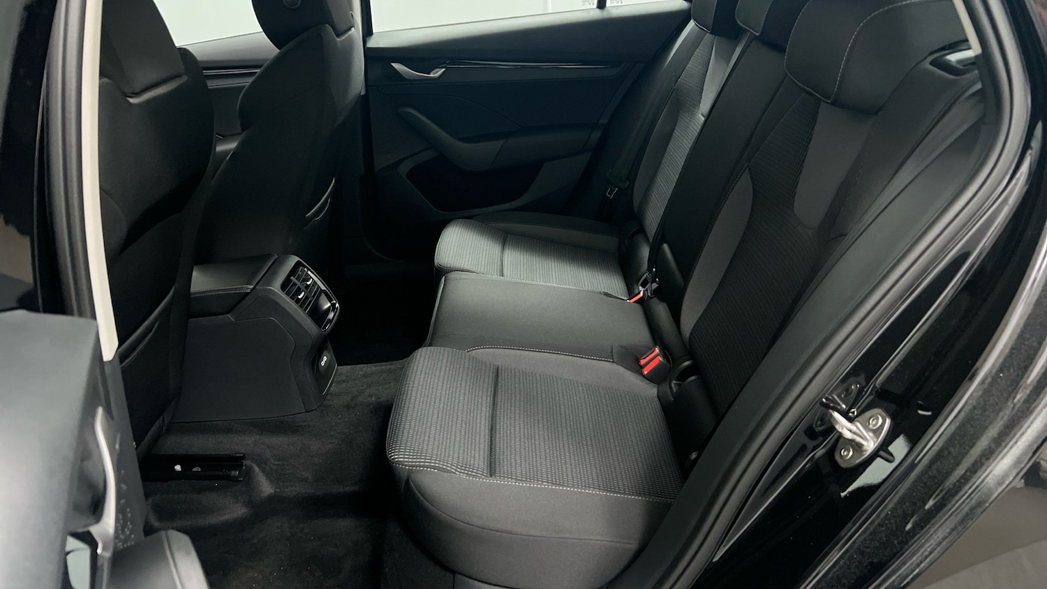 Used Skoda Octavia 2024 for sale - 76758922: Photo 10