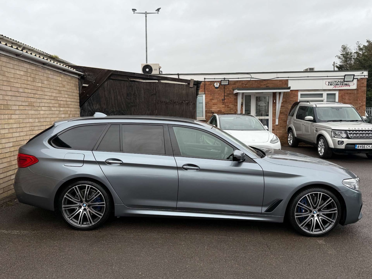 Used BMW 5 Series 2017 for sale - 77206921: Photo 14