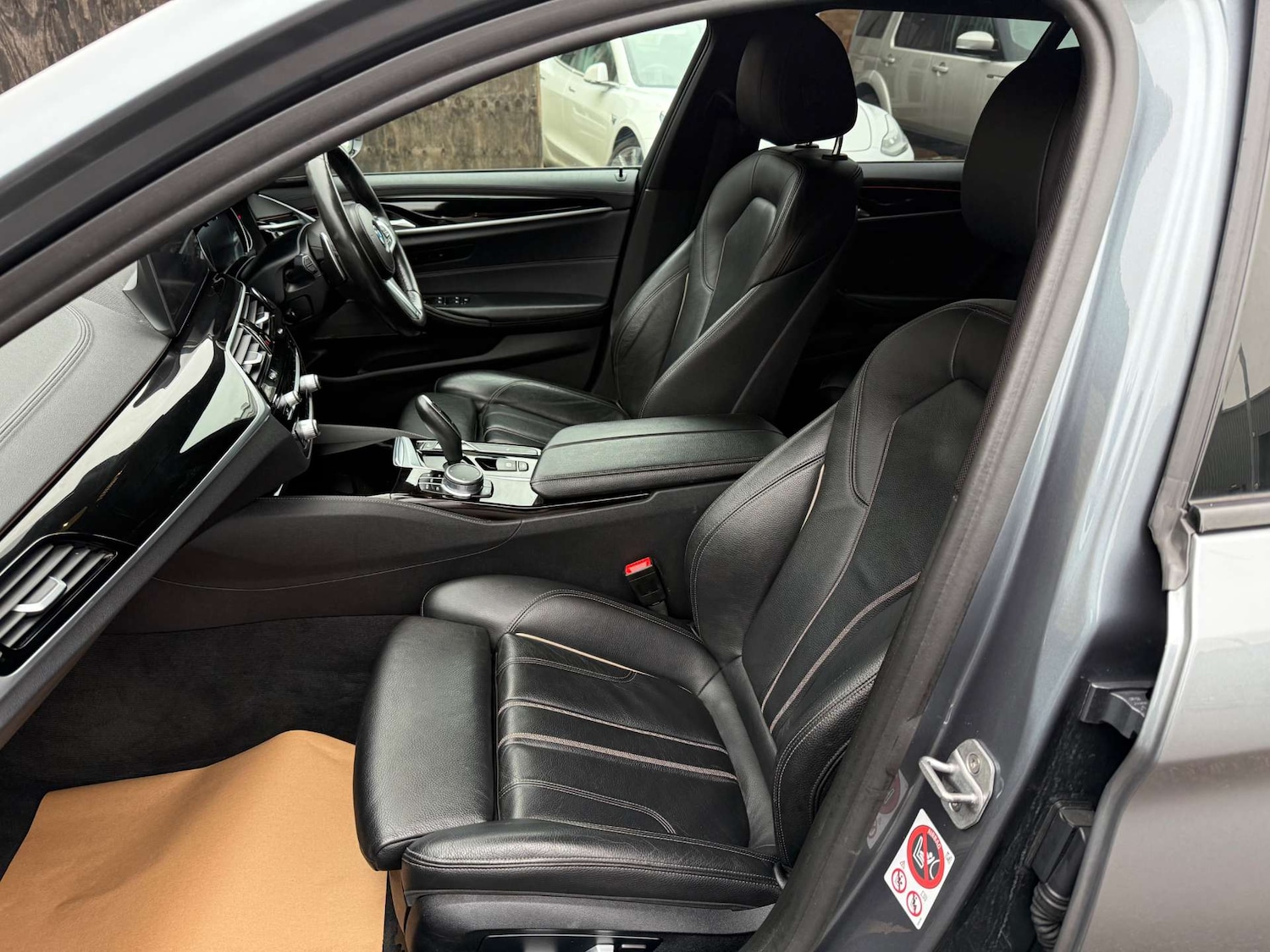 Used BMW 5 Series 2017 for sale - 77206921: Photo 16