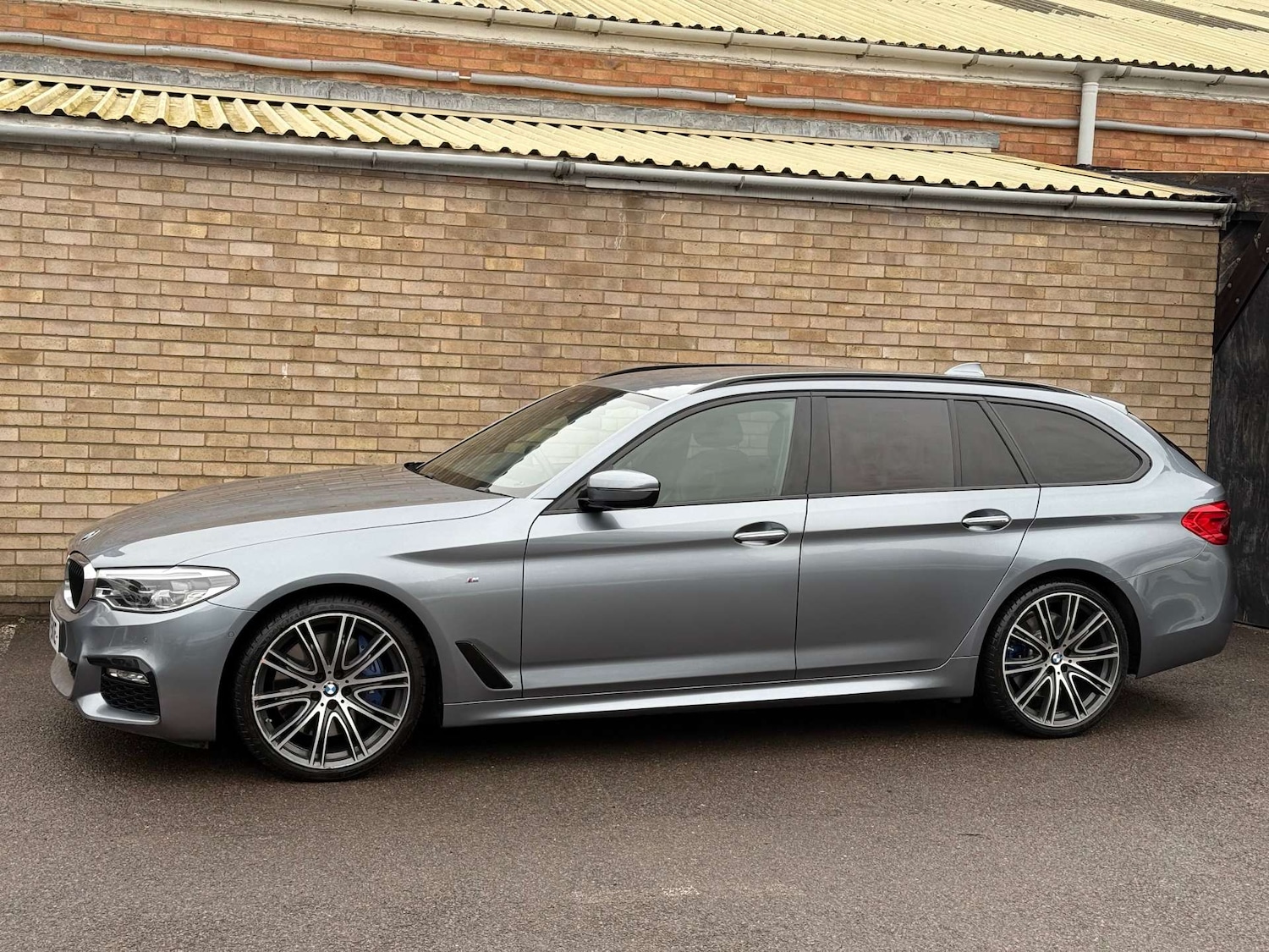 Used BMW 5 Series 2017 for sale - 77206921: Photo 25