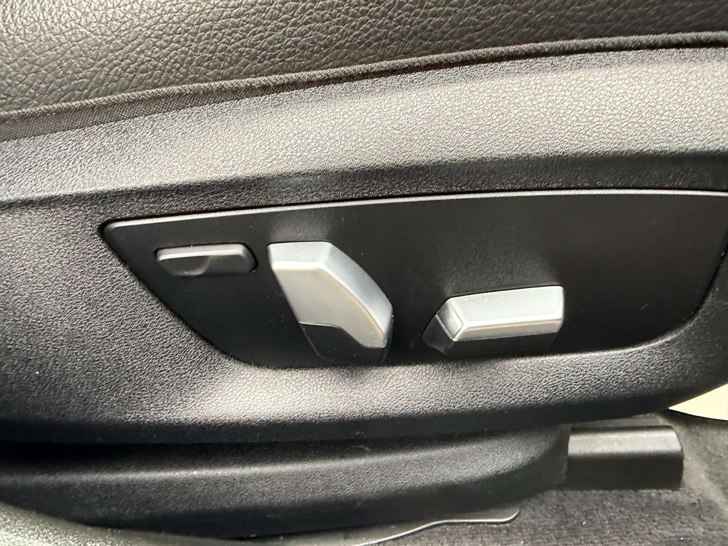 Used BMW 5 Series 2017 for sale - 77206921: Photo 37