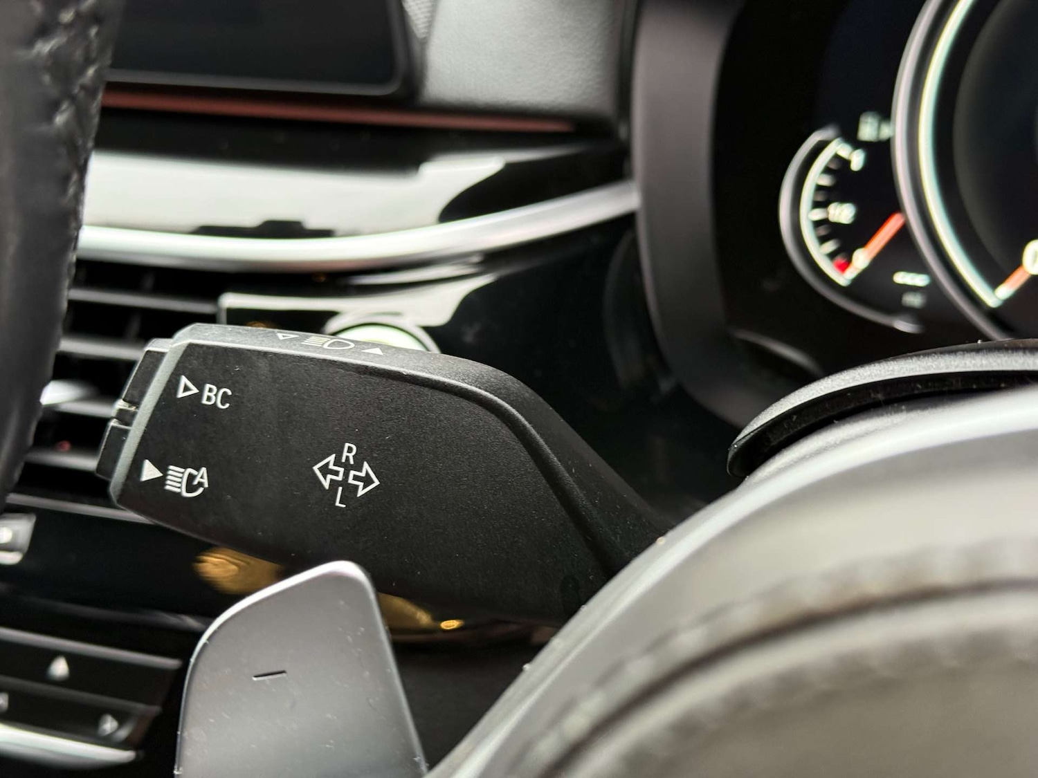 Used BMW 5 Series 2017 for sale - 77206921: Photo 40