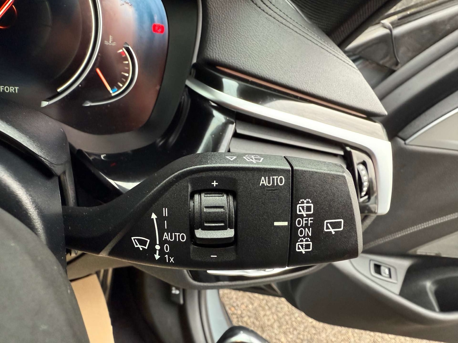 Used BMW 5 Series 2017 for sale - 77206921: Photo 41