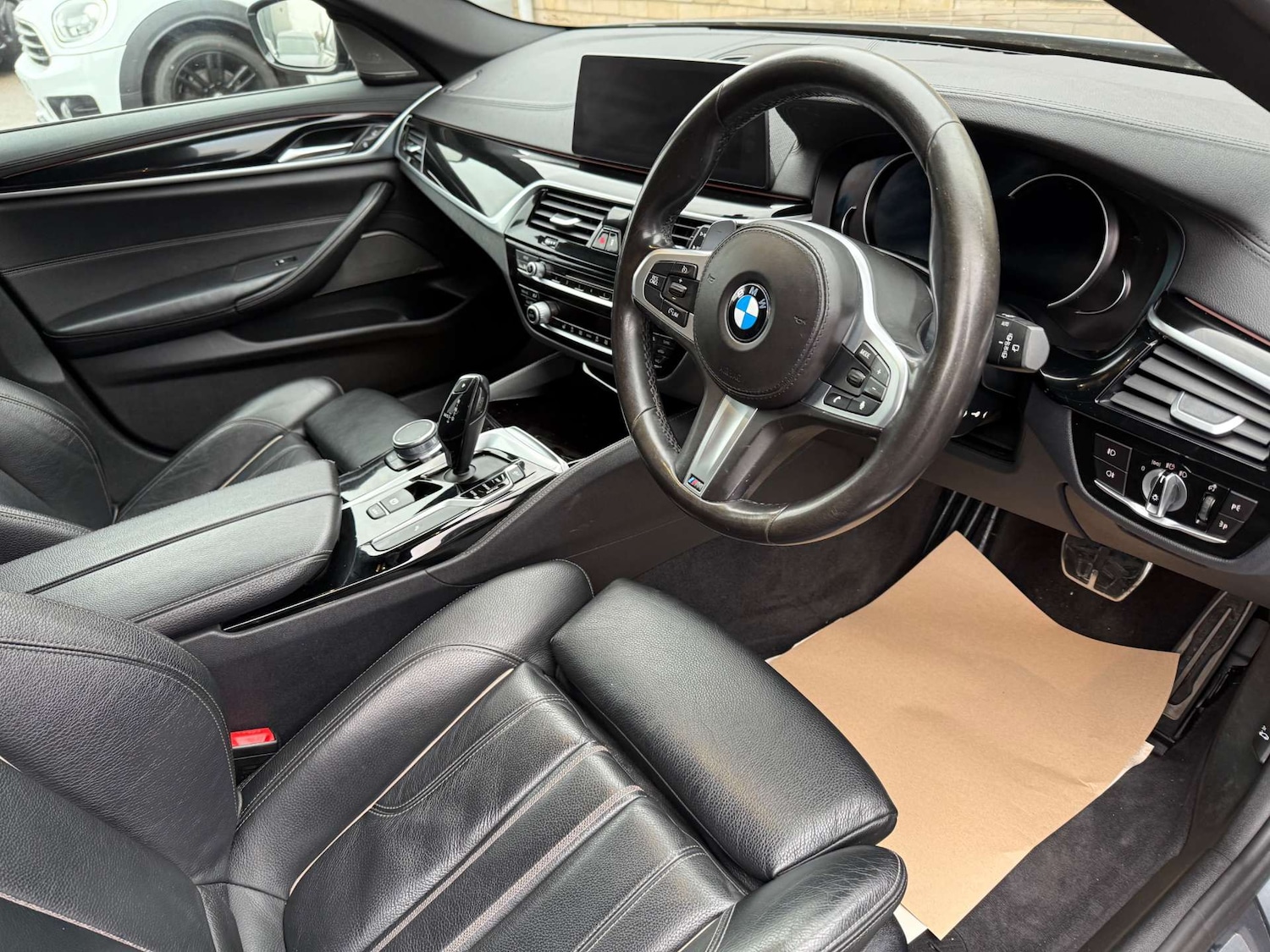 Used BMW 5 Series 2017 for sale - 77206921: Photo 5