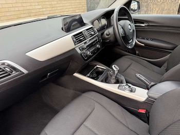 Used BMW 1 Series 2017 for sale - 77207679: Photo