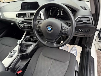 Used BMW 1 Series 2017 for sale - 77207679: Photo