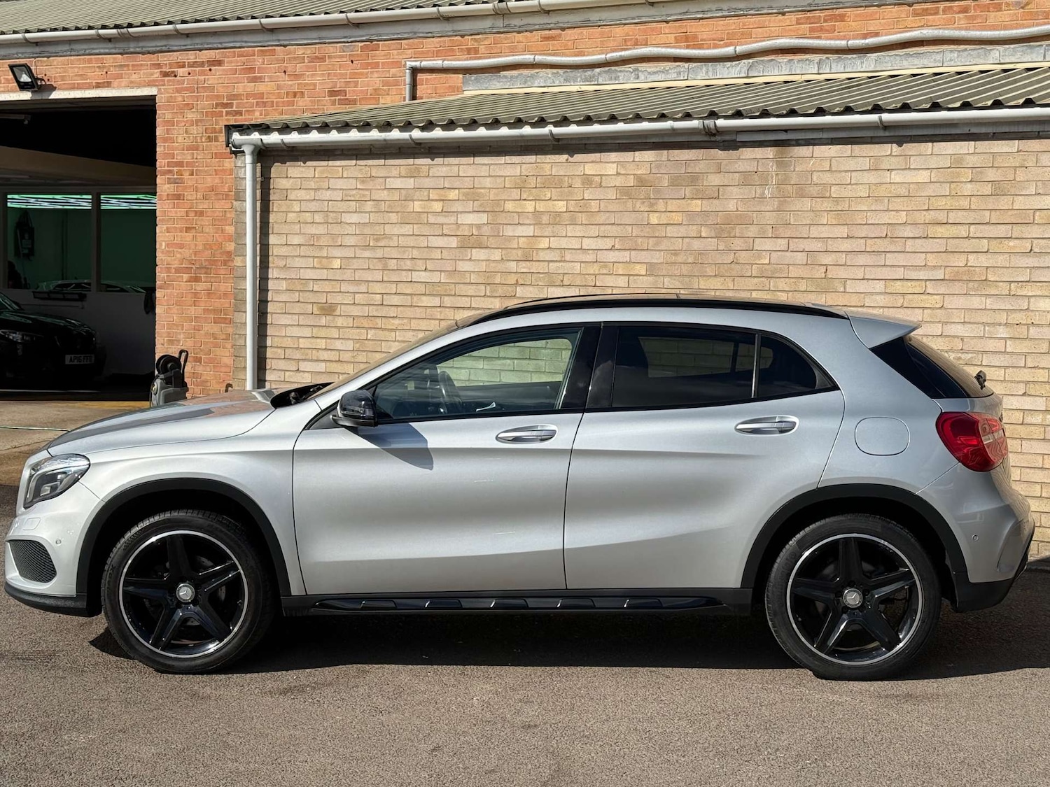 Used Mercedes-Benz GLA 2016 for sale - 76143263: Photo 35