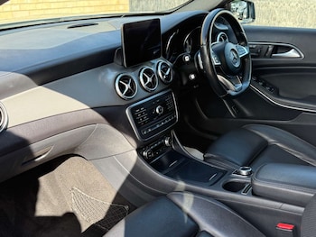 Used Mercedes-Benz GLA 2016 for sale - 76143263: Photo 3