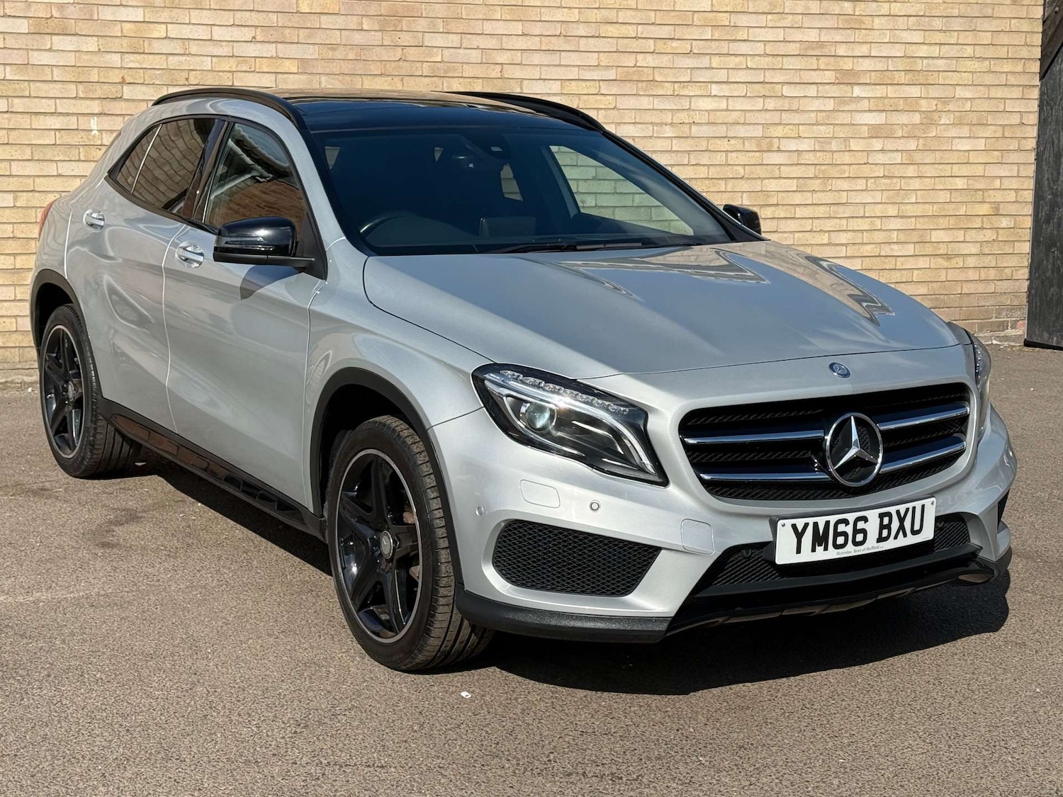 Used Mercedes-Benz GLA 2016 for sale - 76143263: Photo 4