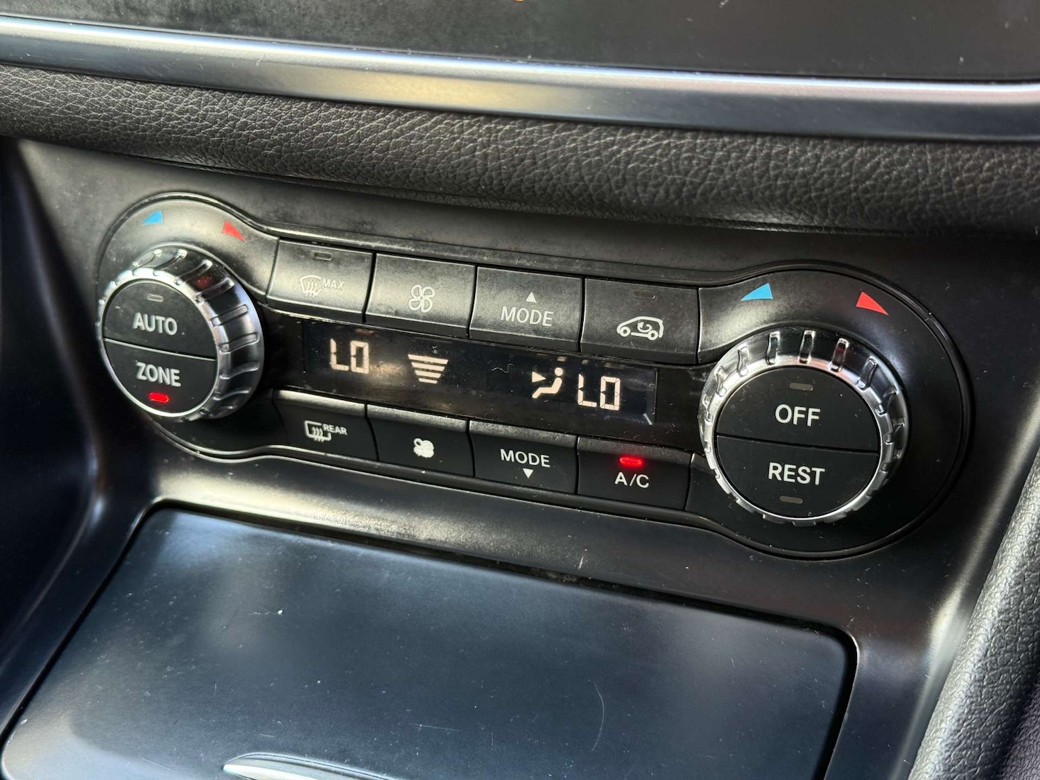 Used Mercedes-Benz GLA 2016 for sale - 76143263: Photo 56