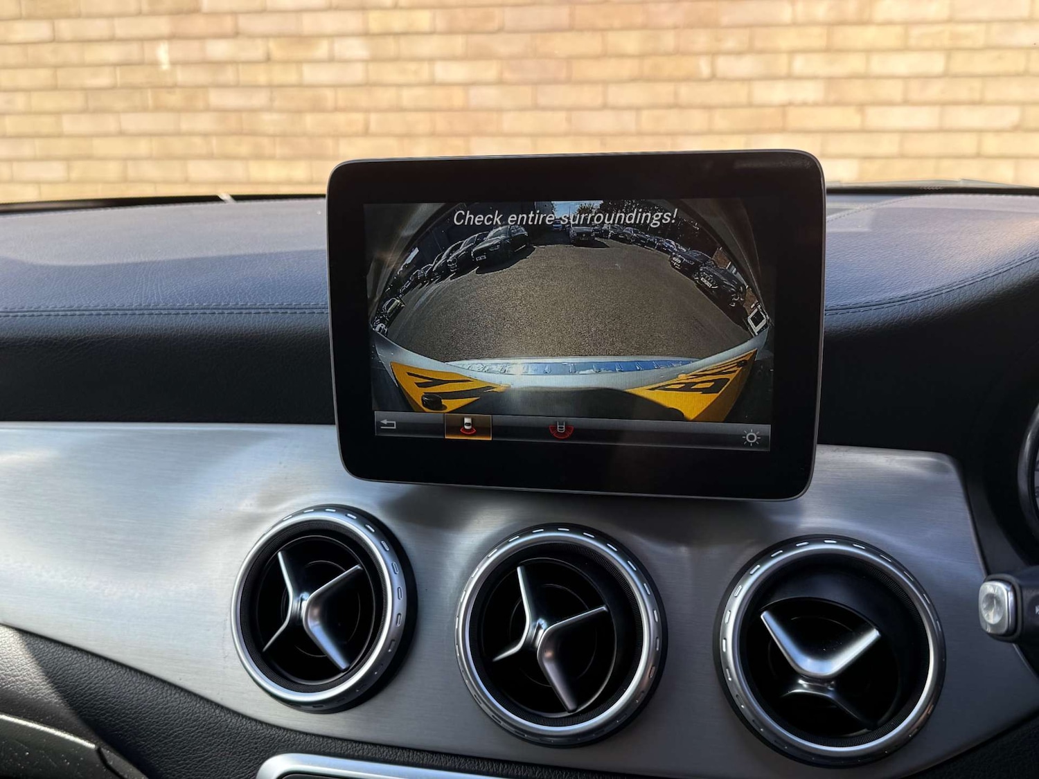 Used Mercedes-Benz GLA 2016 for sale - 76143263: Photo 59