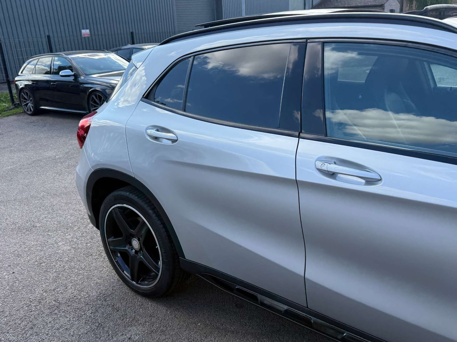 Used Mercedes-Benz GLA 2016 for sale - 76143263: Photo 70