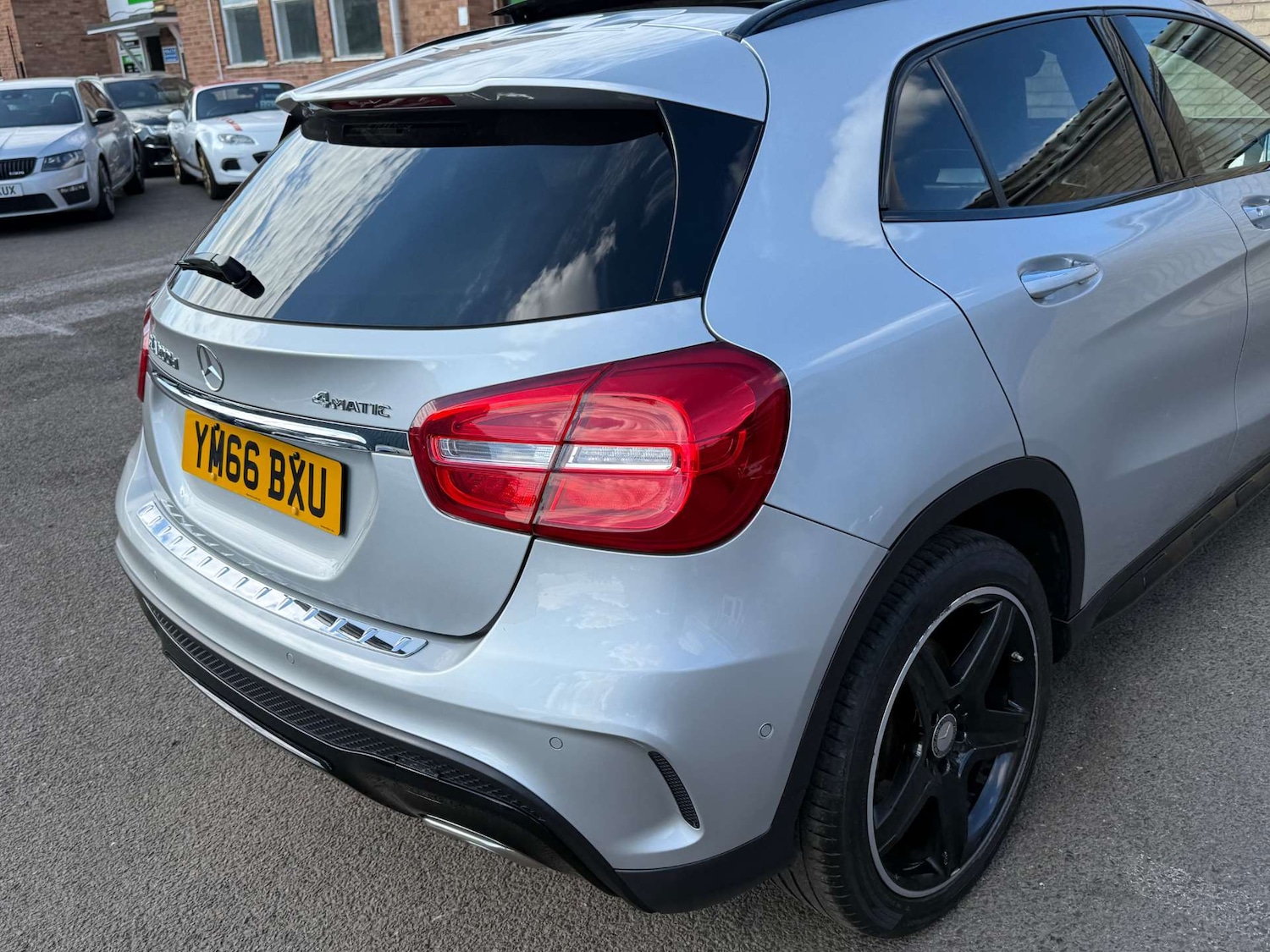Used Mercedes-Benz GLA 2016 for sale - 76143263: Photo 73