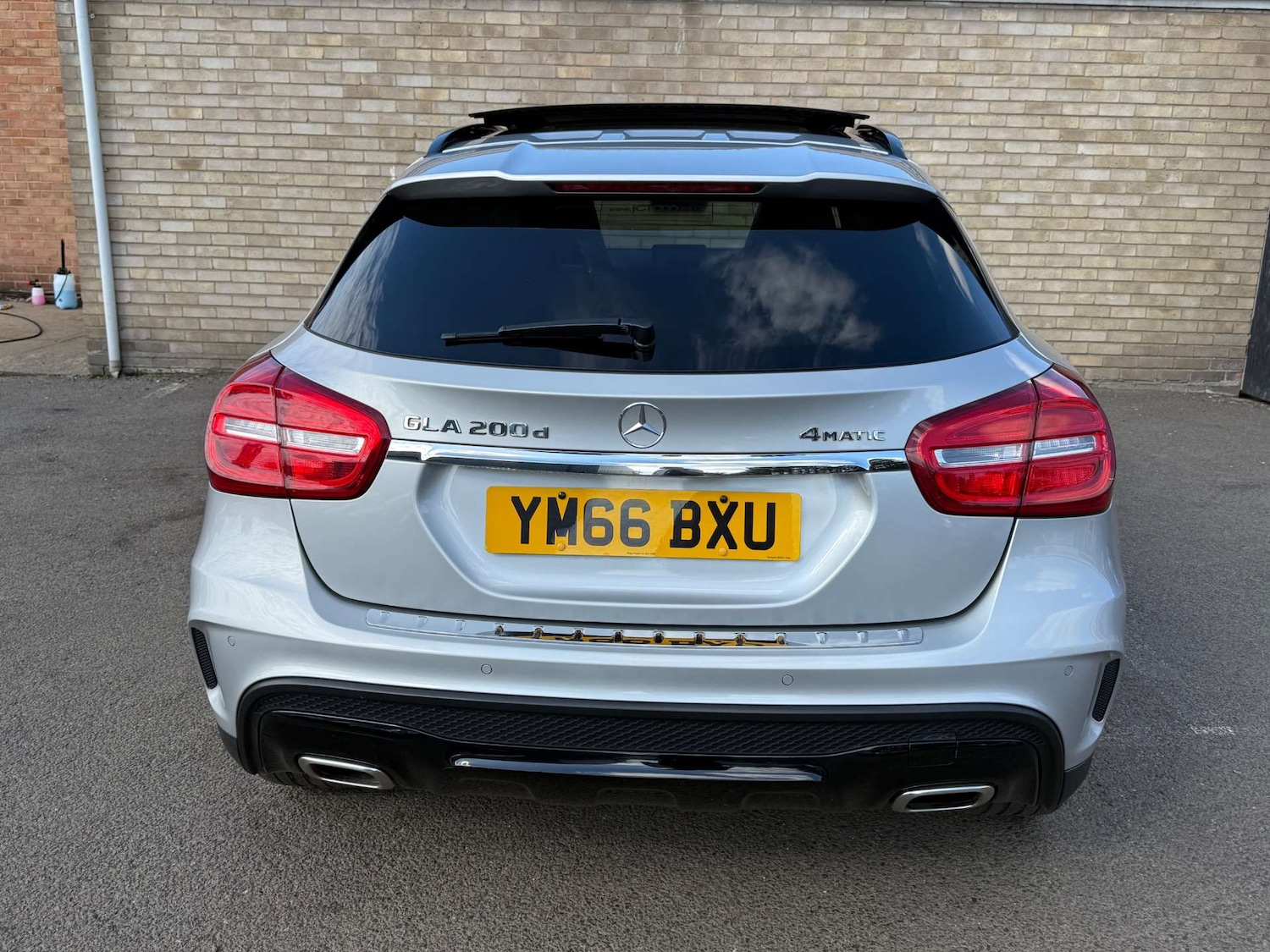 Used Mercedes-Benz GLA 2016 for sale - 76143263: Photo 74