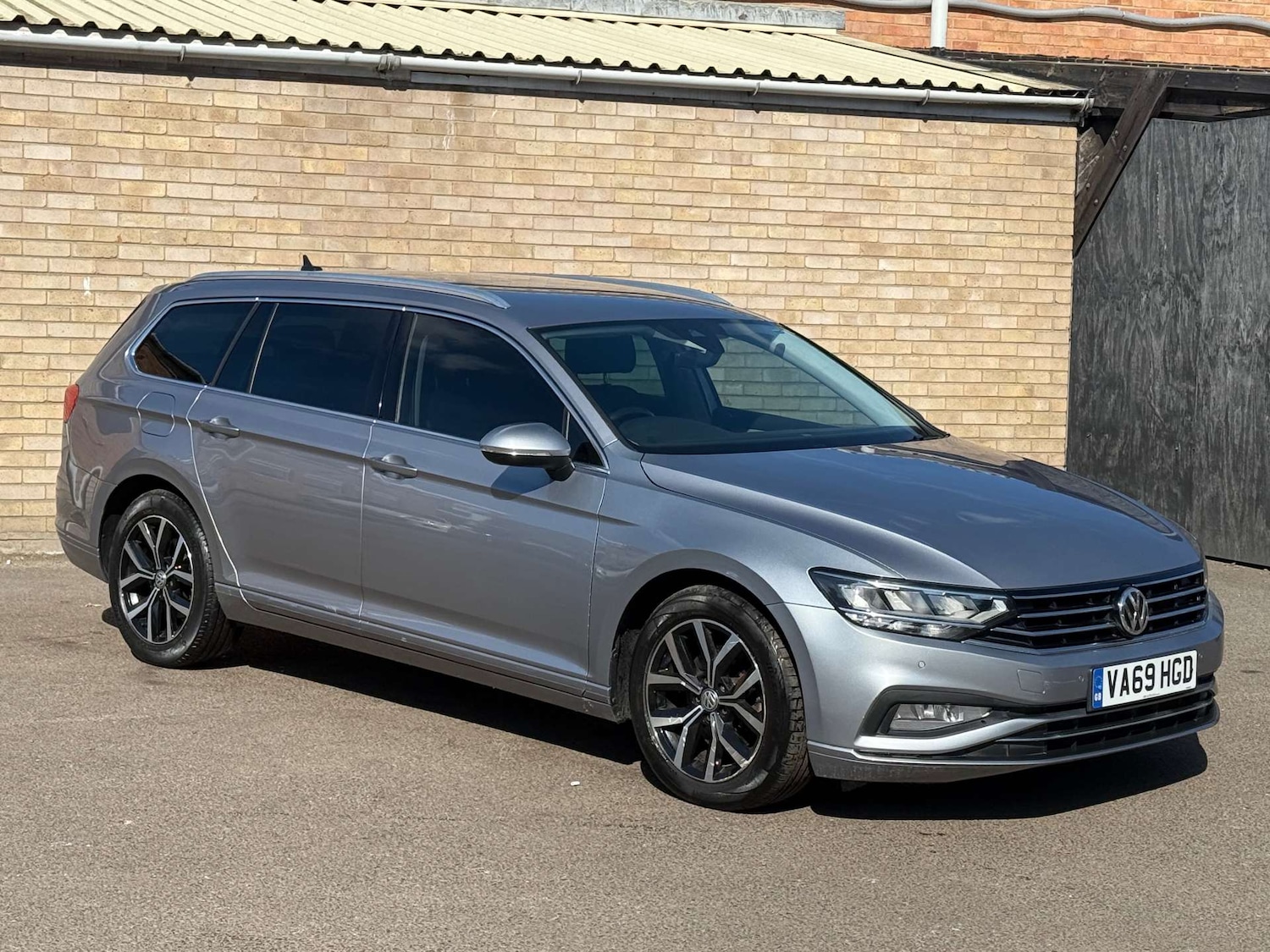 Used Volkswagen Passat 2020 for sale - 77847583: Photo 4