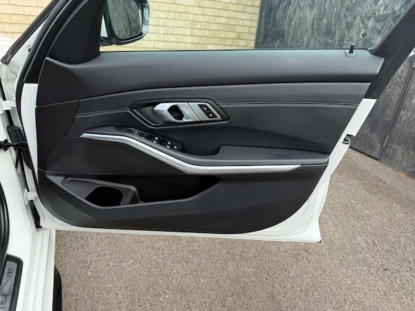 Used BMW 3 Series 2020 for sale - 75627388: Photo 45
