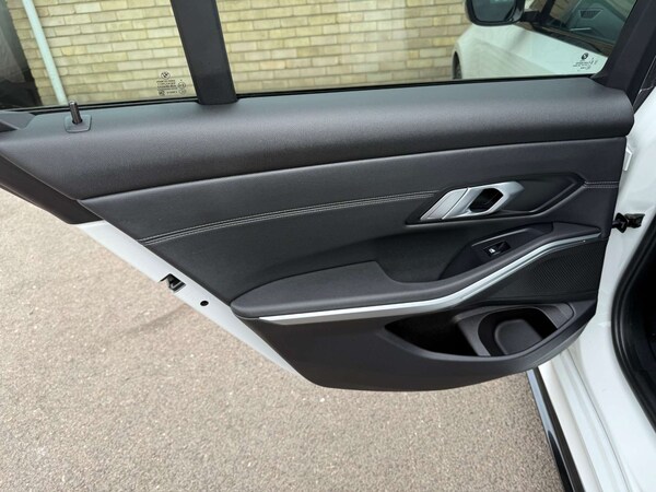 Used BMW 3 Series 2020 for sale - 75627388: Photo 67