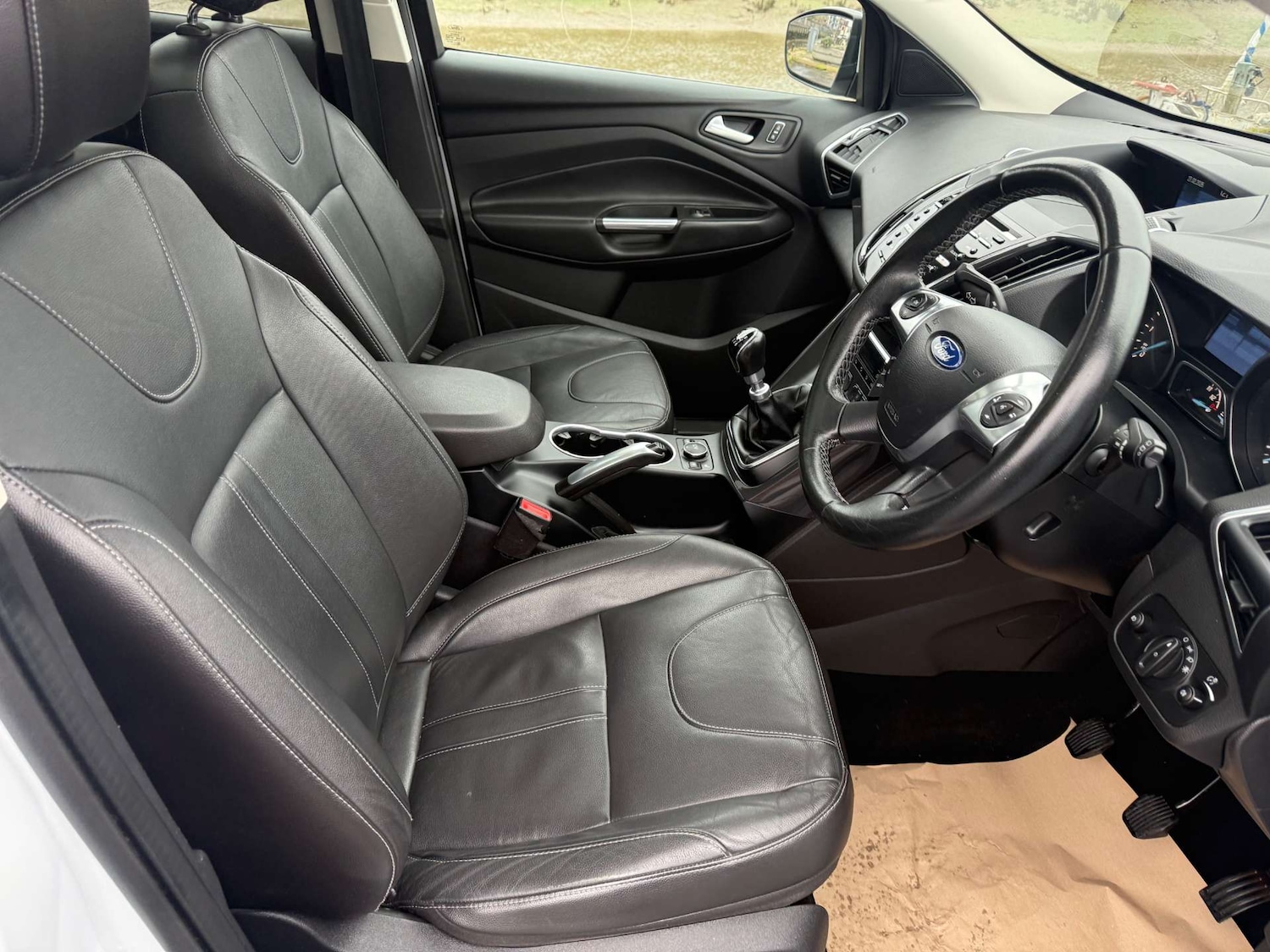 Used Ford Kuga 2014 for sale - 77690672: Photo 11