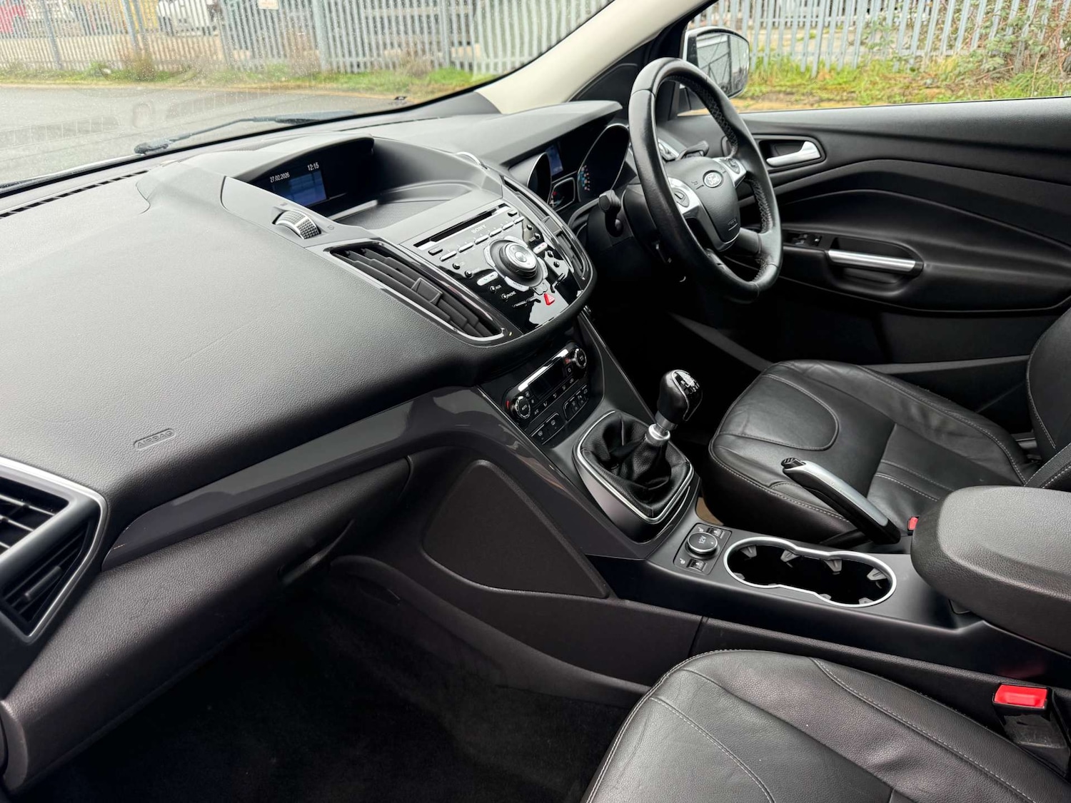 Used Ford Kuga 2014 for sale - 77690672: Photo 3