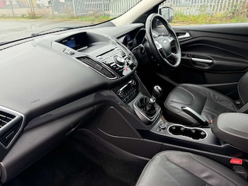 Used Ford Kuga 2014 for sale - 77690672: Photo