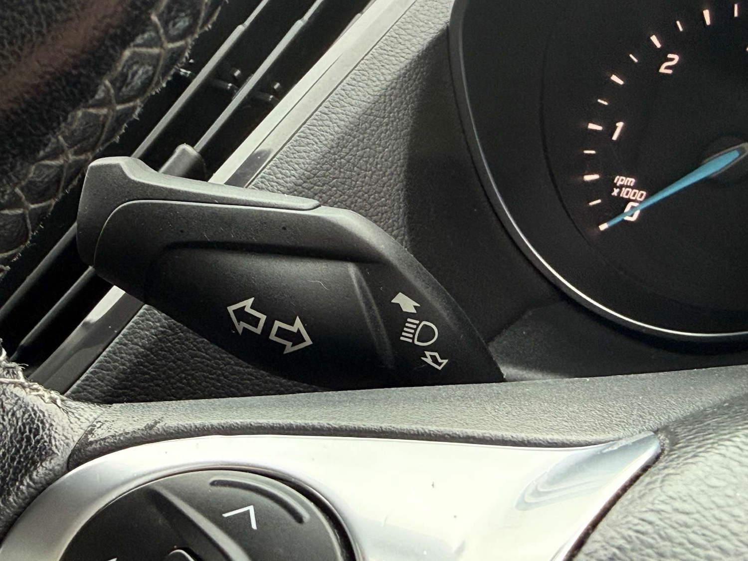 Used Ford Kuga 2014 for sale - 77690672: Photo 42