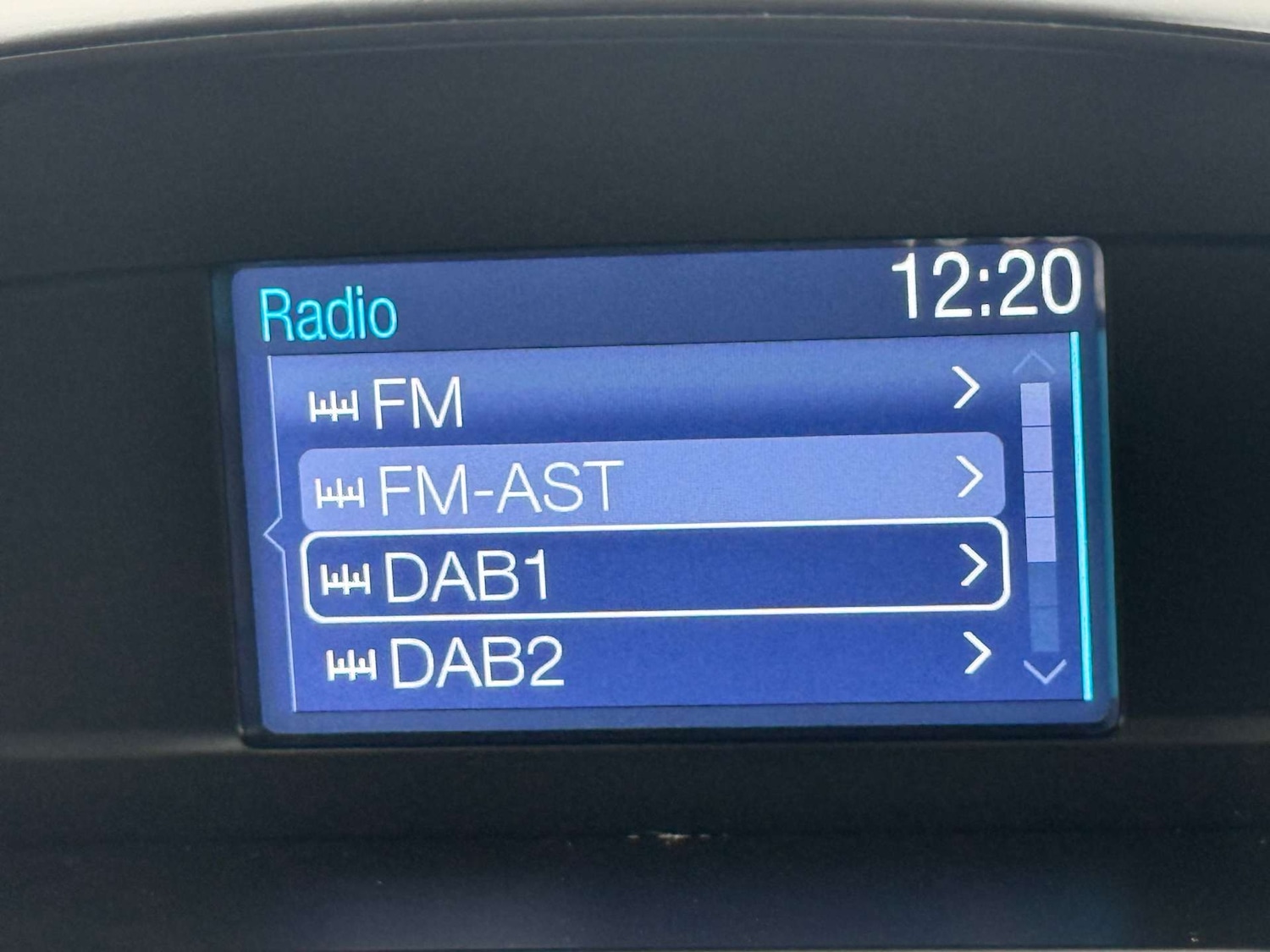 Used Ford Kuga 2014 for sale - 77690672: Photo 46