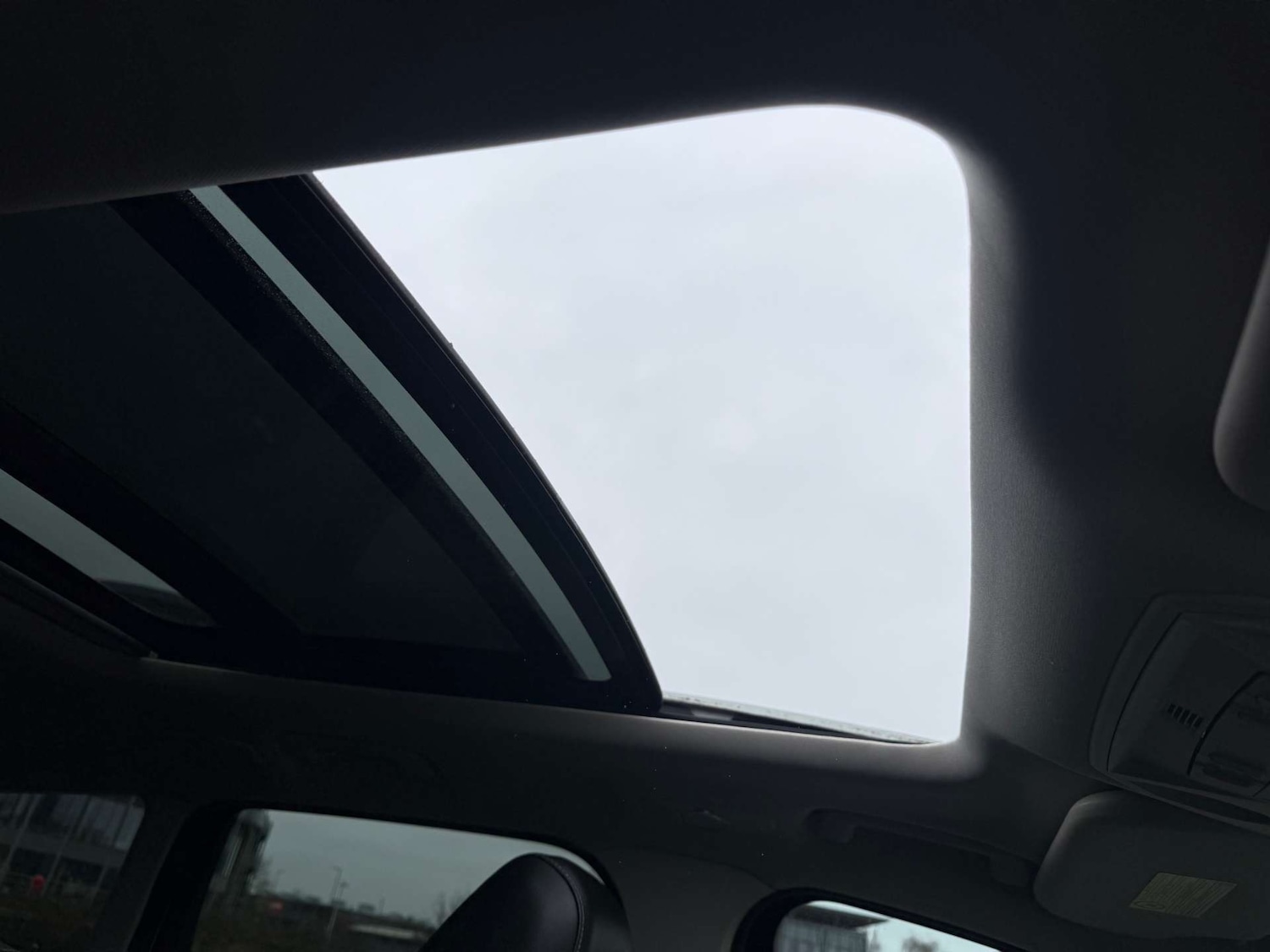 Used Ford Kuga 2014 for sale - 77690672: Photo 52