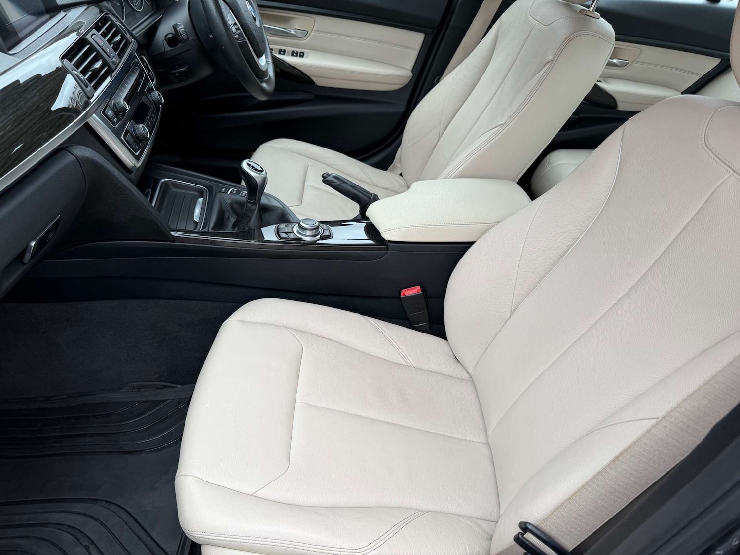 Used BMW 3 Series 2014 for sale - 76451745: Photo 22