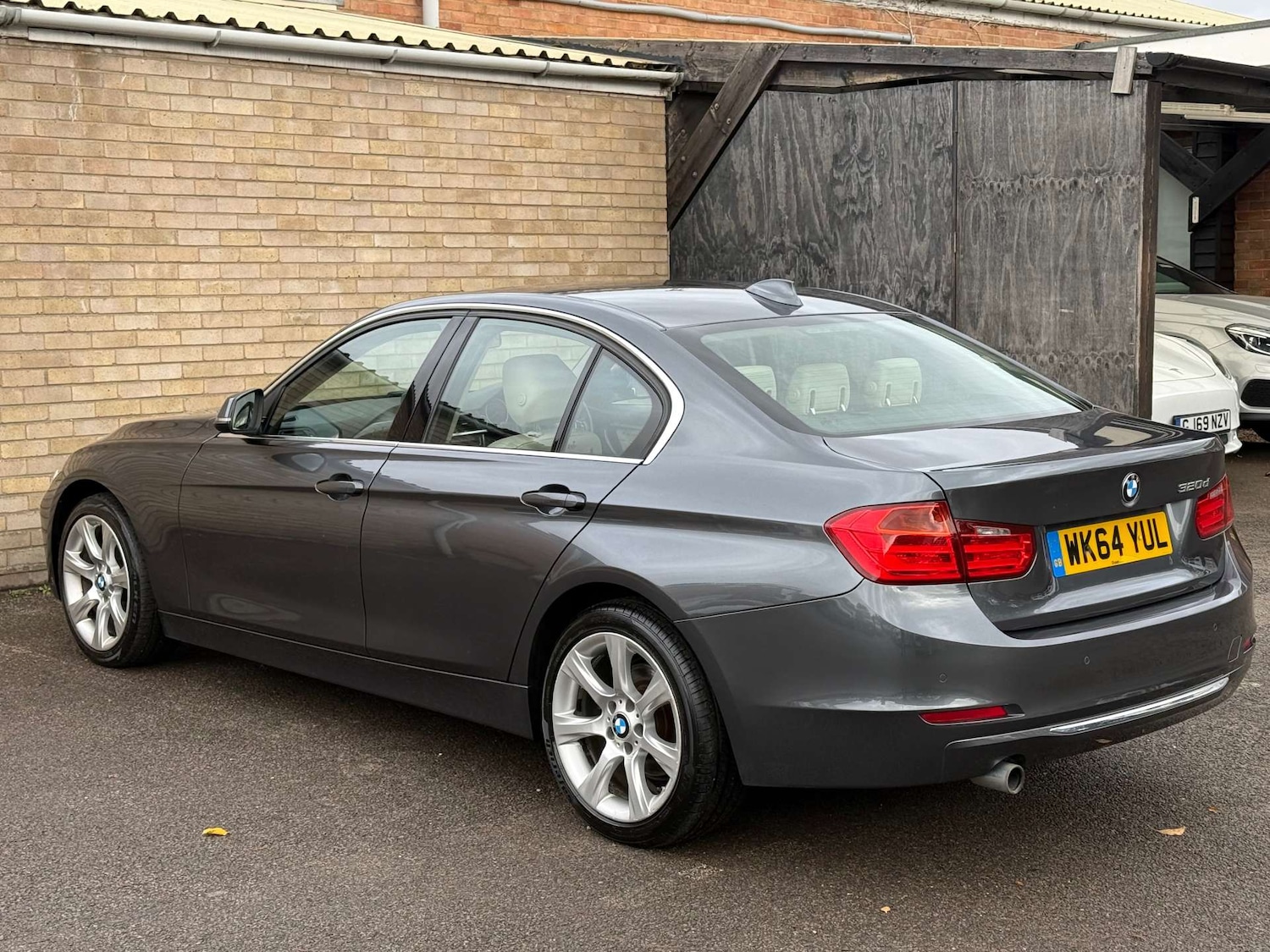 Used BMW 3 Series 2014 for sale - 76451745: Photo 24