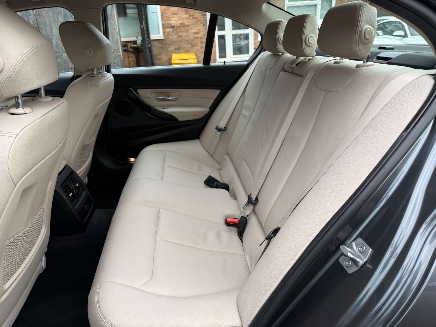 Used BMW 3 Series 2014 for sale - 76451745: Photo 30