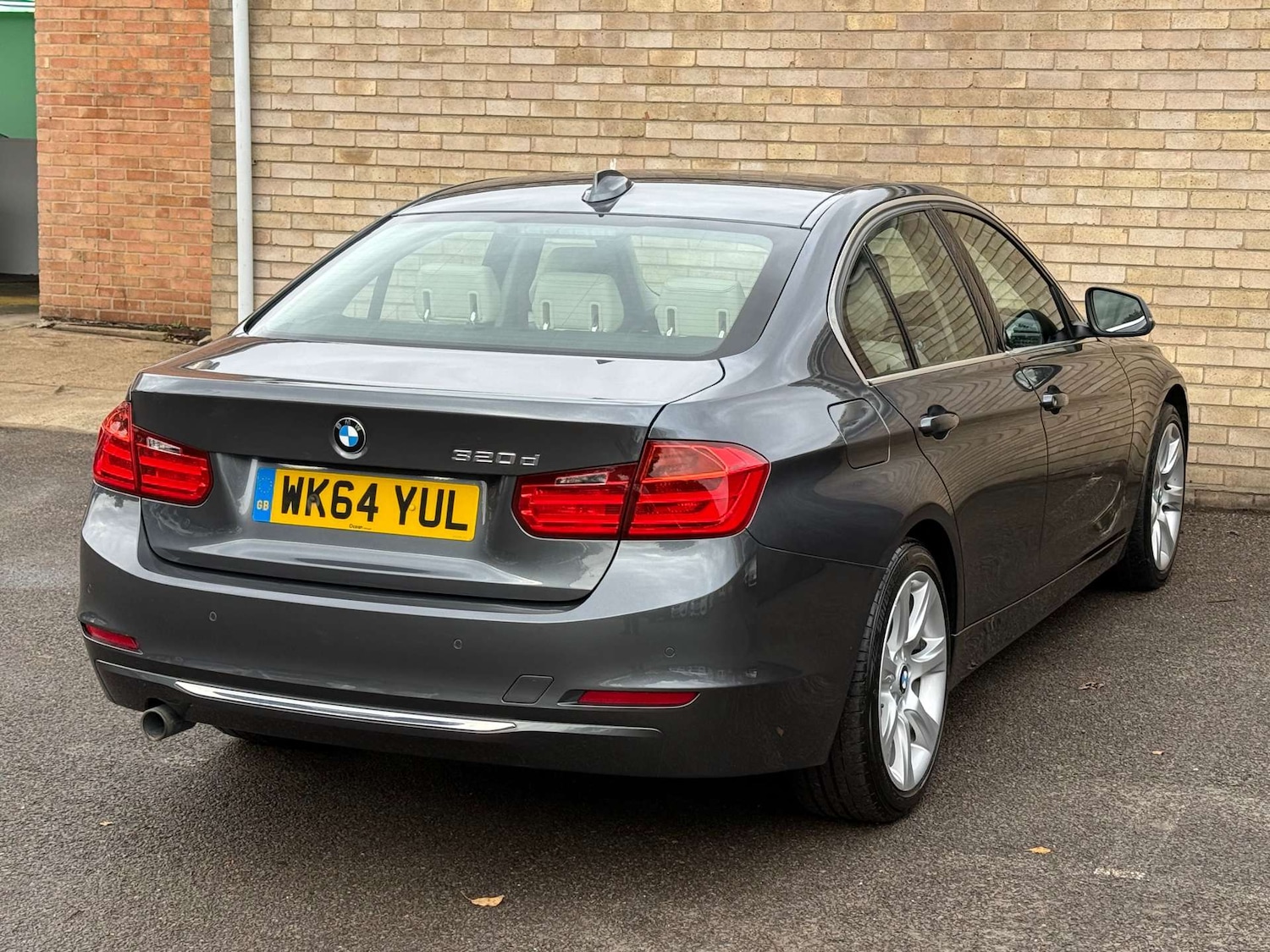 Used BMW 3 Series 2014 for sale - 76451745: Photo 40