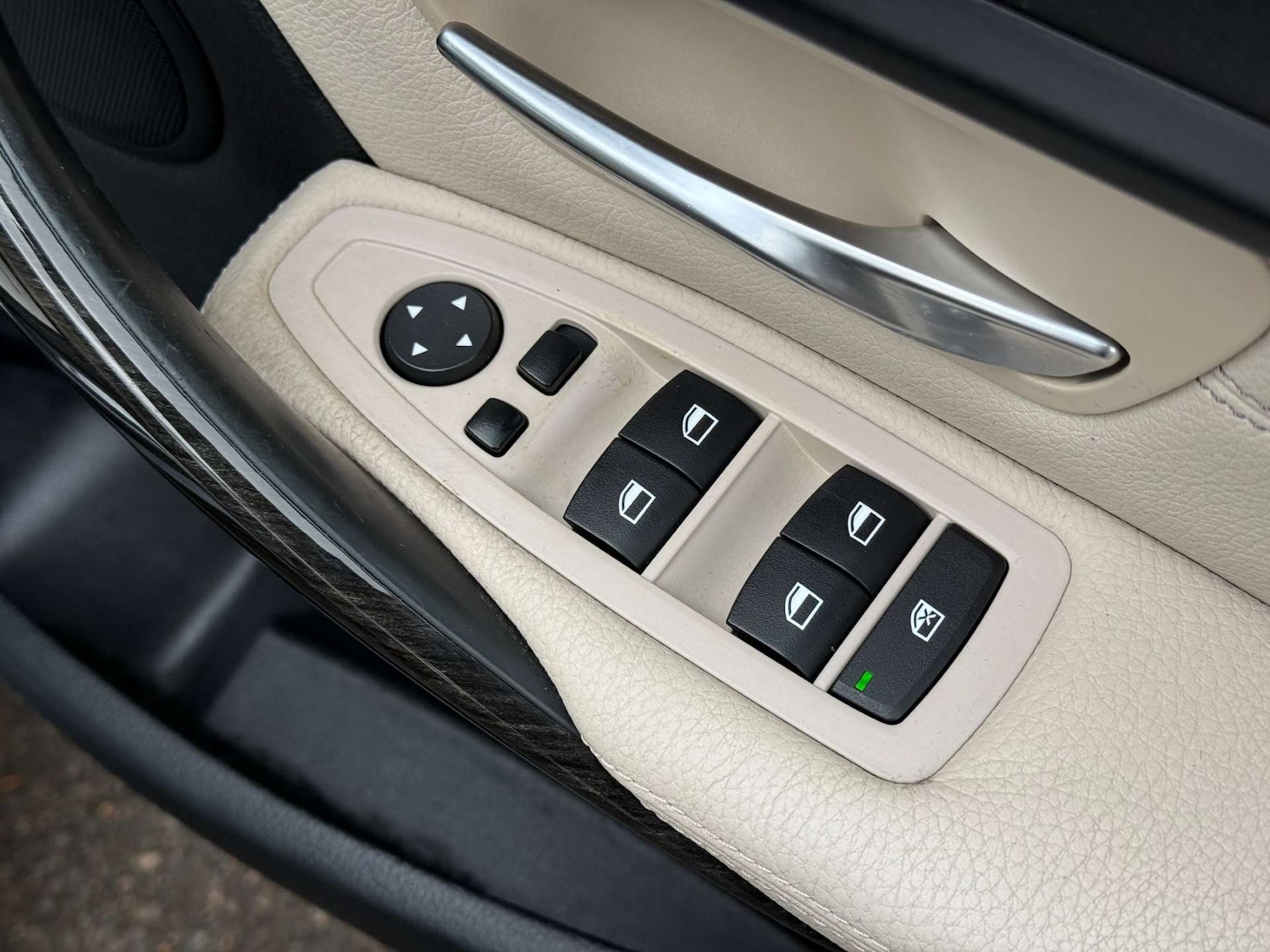 Used BMW 3 Series 2014 for sale - 76451745: Photo 46