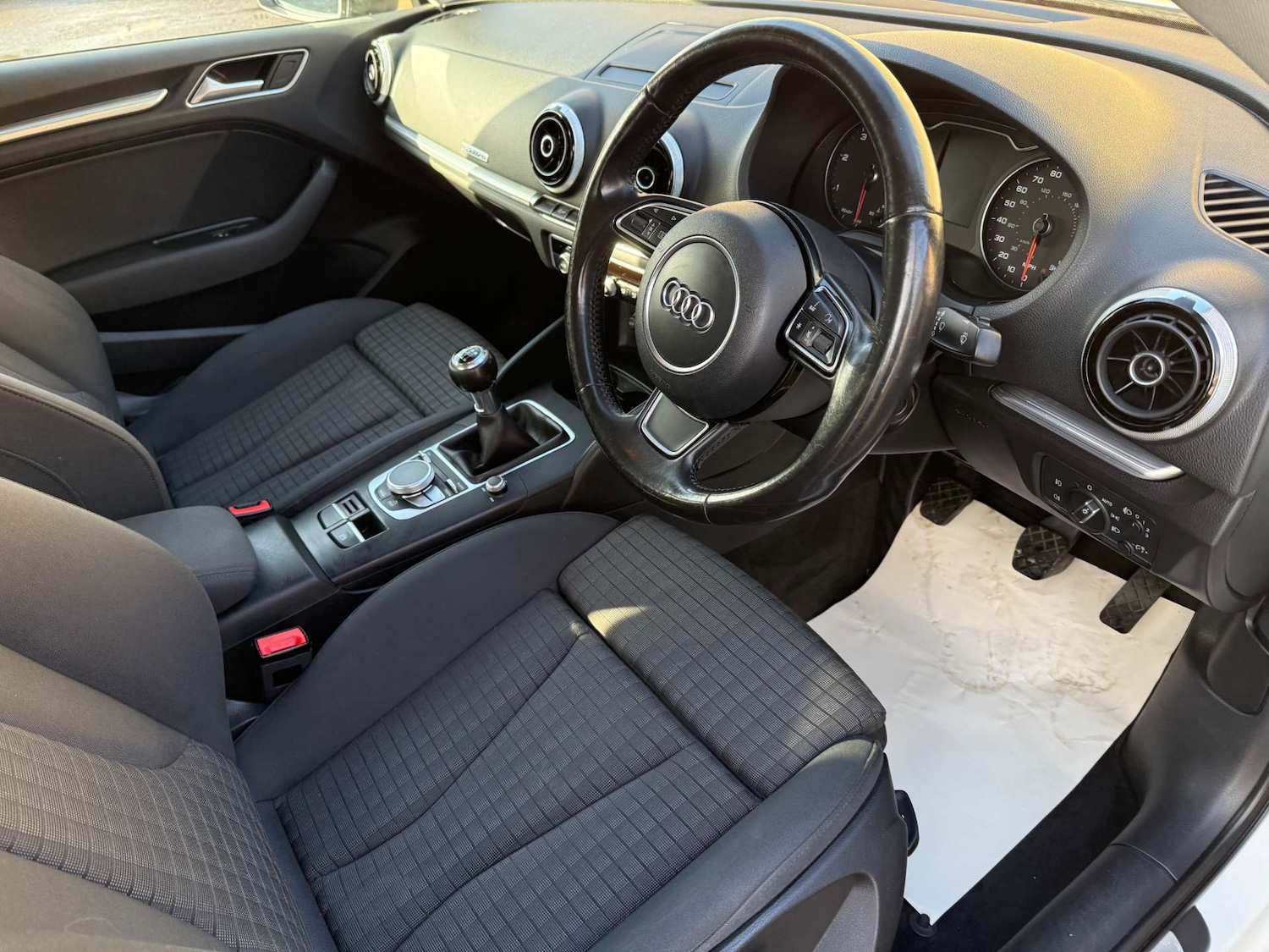 Used Audi A3 2016 for sale - 77172475: Photo 6