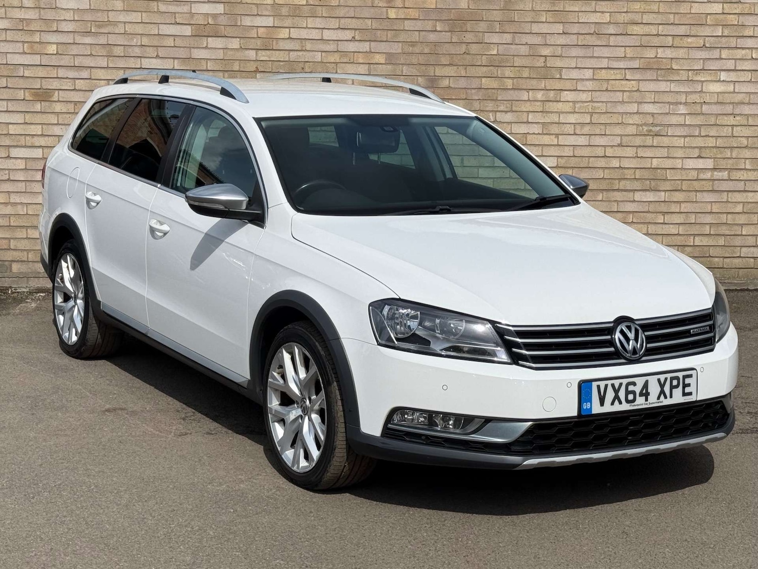 Used Volkswagen Passat 2014 for sale - 76277533: Photo 4