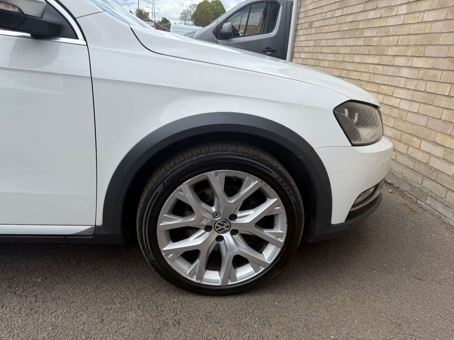 Used Volkswagen Passat 2014 for sale - 76277533: Photo 80