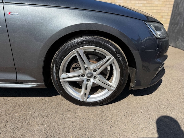 Used Audi A4 2017 for sale - 74772207: Photo 32