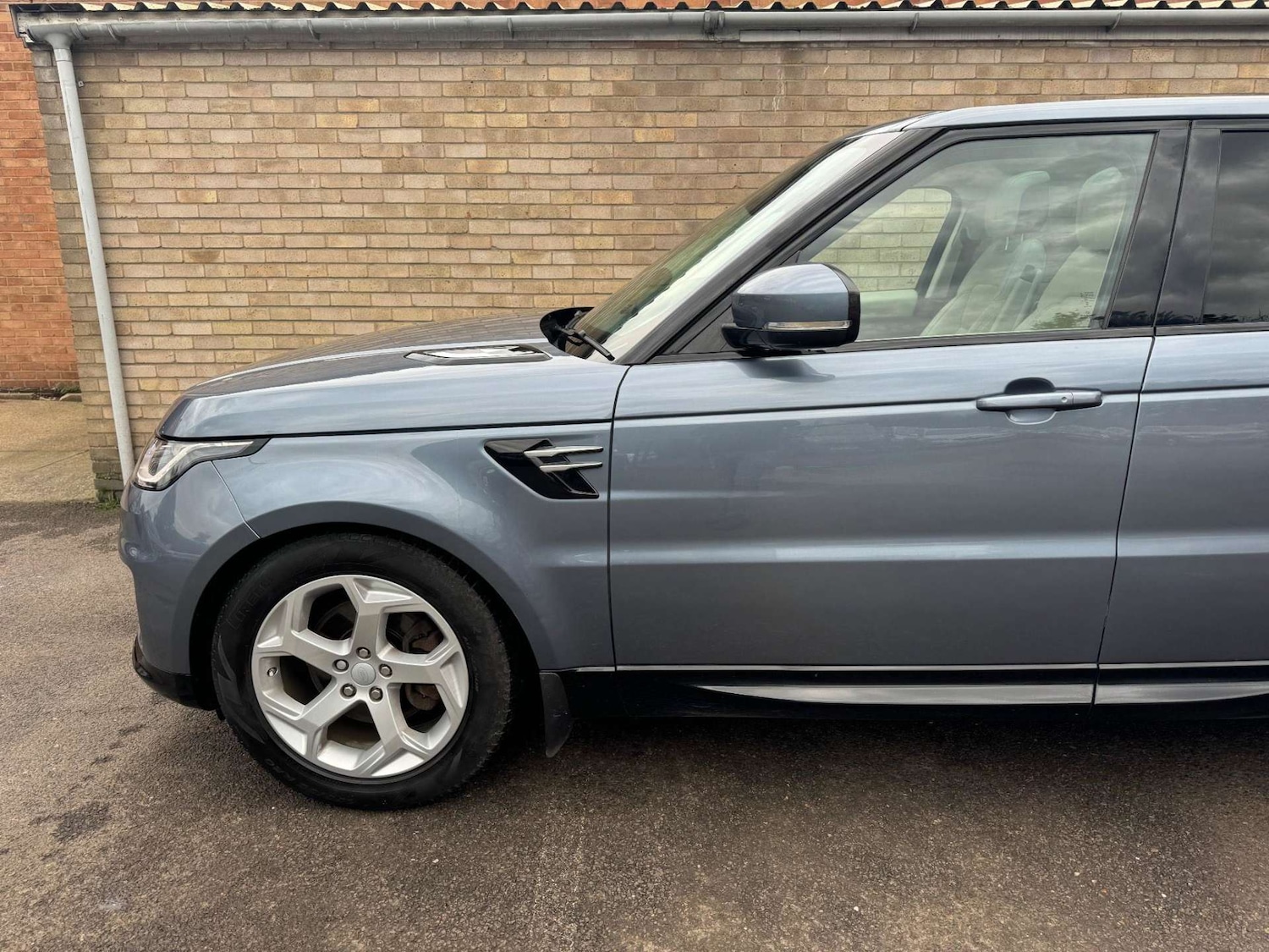 Used Land Rover Range Rover Sport 2018 for sale - 76934119: Photo 14