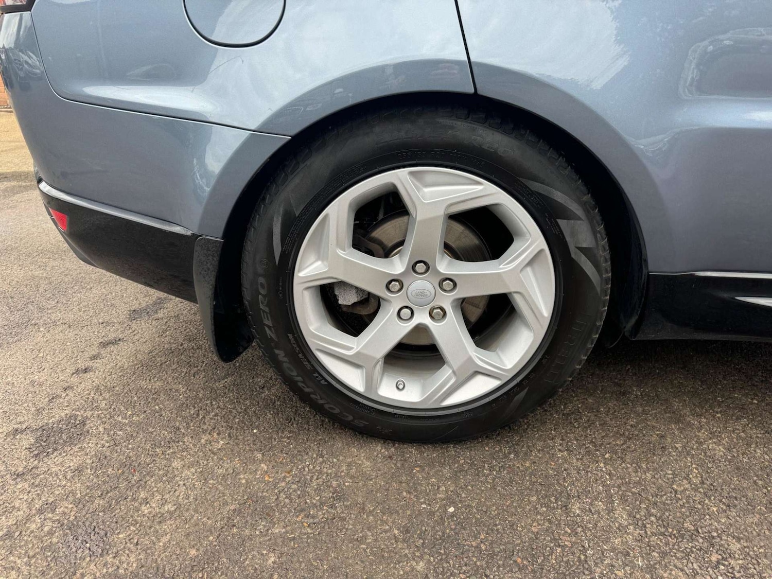 Used Land Rover Range Rover Sport 2018 for sale - 76934119: Photo 30